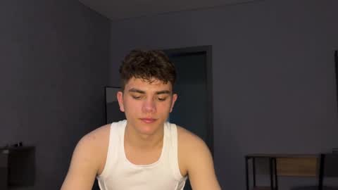 Max online show from 05/09/26, 02:55