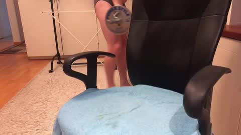 Snapshot of maxx_martin chatting on 11/13/25, 08:02 Max online show from 11/13/25, 08:02