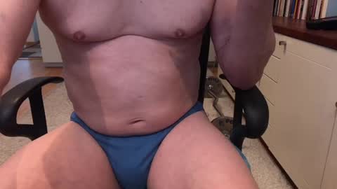 Max online show from 04/20/26, 05:54