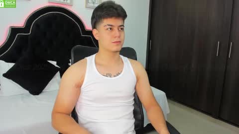 Snapshot of maxxicruz chatting on 02/01/25, 12:16 Maxxi online show from 02/01/25, 12:16