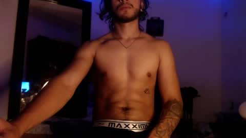 Snapshot of maxximus_10 chatting on 01/24/25, 09:15 maxximus_10 online show from 01/24/25, 09:15