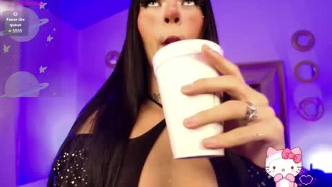 Snapshot of maxxine_vxx chatting on 05/23/26, 08:24 Valentina online show from 05/23/26, 08:24