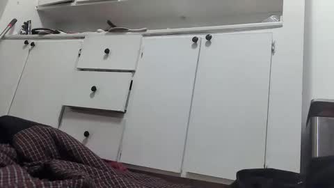 Snapshot of maxxou69hot chatting on 01/09/26, 08:32 maxxou69hot online show from 01/09/26, 08:32