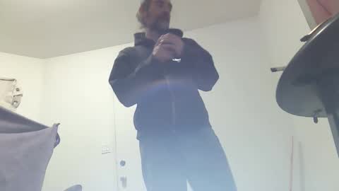 Snapshot of maxxou69hot chatting on 03/22/26, 05:00 maxxou69hot online show from 03/22/26, 05:00