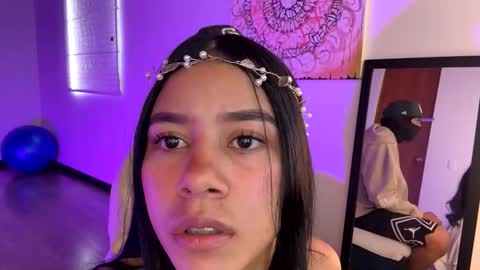 Snapshot of maxxx_1988 chatting on 02/05/26, 04:00 MAX AND NIC online show from 02/05/26, 04:00