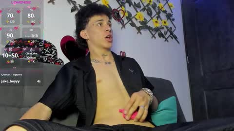 Max online show from 02/07/26, 03:43