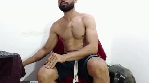 Snapshot of maxxx_miller chatting on 11/24/25, 05:34 airam miller online show from 11/24/25, 05:34