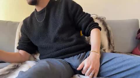 MaxXxurbate online show from 01/13/25, 10:14