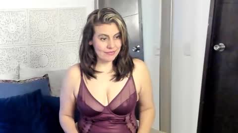 Victoria online show from 01/09/25, 01:08