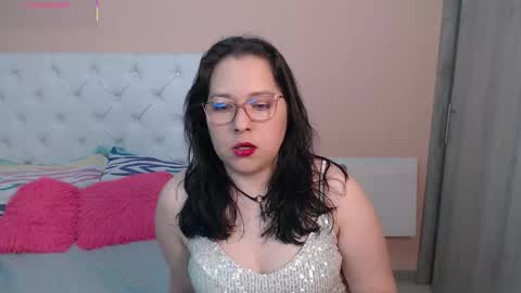 May online show from 12/01/25, 03:11