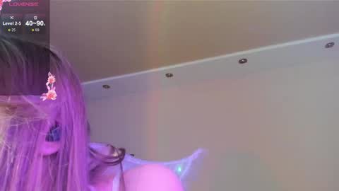 May Flower online show from 11/14/25, 10:25