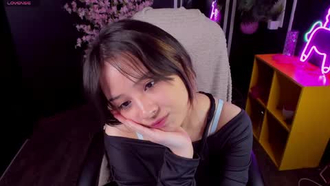 Snapshot of may_lings chatting on 05/06/26, 10:53 may_lings online show from 05/06/26, 10:53
