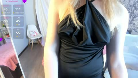 Leila online show from 06/05/26, 01:50
