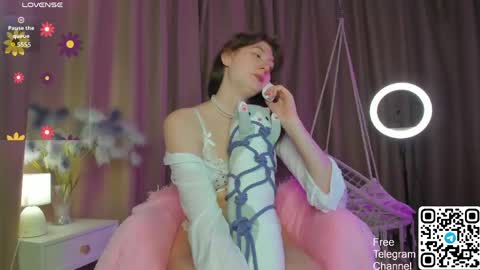 Snapshot of may_yam chatting on 06/04/26, 01:00 may_yam online show from 06/04/26, 01:00