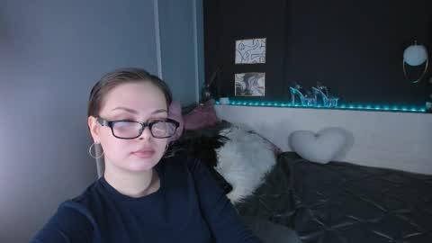 Maya online show from 03/27/26, 01:55