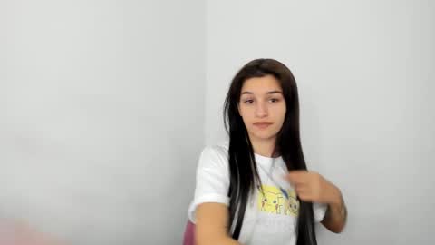 Maya online show from 01/11/26, 04:56