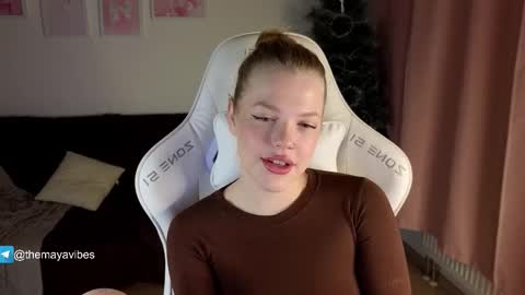 Maya online show from 01/18/26, 03:54