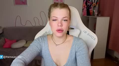 Maya online show from 03/18/26, 03:20