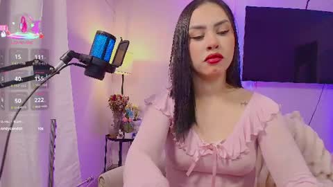 Snapshot of maya_blue_ chatting on 06/11/26, 11:36 Maya online show from 06/11/26, 11:36