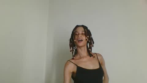 maya online show from 03/11/26, 07:31