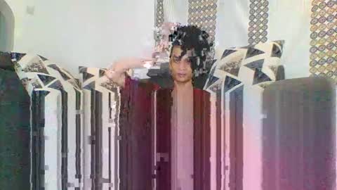 maya online show from 04/19/26, 07:49