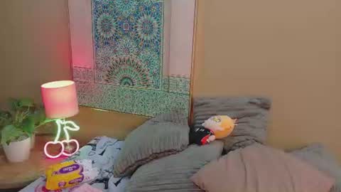 Snapshot of maya_house chatting on 07/16/26, 03:34 maya_house online show from 07/16/26, 03:34