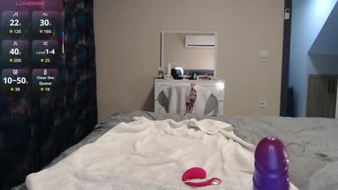 Snapshot of maya_kumashiro chatting on 11/22/25, 08:30 maya_kumashiro online show from 11/22/25, 08:30