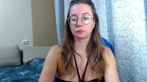 Maya online show from 12/02/25, 07:09