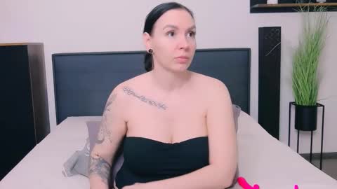 MayaCruise online show from 02/20/26, 10:16