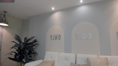 Snapshot of mayahoffman_ chatting on 02/28/26, 11:22 M A Y A H O F F M A N online show from 02/28/26, 11:22