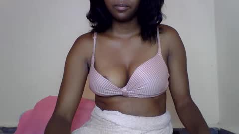 mayalabelle online show from 02/13/26, 06:20