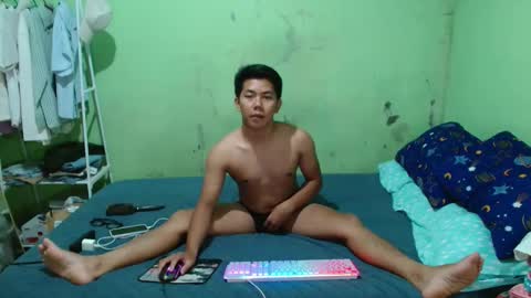Snapshot of mayangbungol chatting on 05/07/26, 06:02 mayangbungol online show from 05/07/26, 06:02