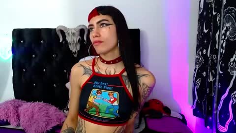 mayaredd online show from 02/01/25, 03:08