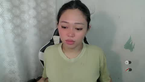 Snapshot of mayasally_ chatting on 03/29/26, 02:44 mayasally_ online show from 03/29/26, 02:44
