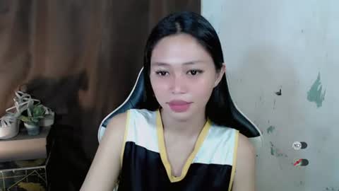 mayasally_ online show from 06/17/26, 01:30