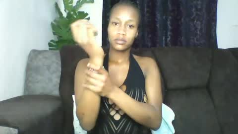 Snapshot of mayasmiley_ chatting on 07/30/26, 06:34 prettydoll online show from 07/30/26, 06:34
