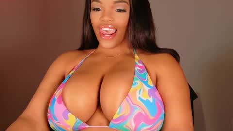 MayBabi online show from 03/06/25, 12:09