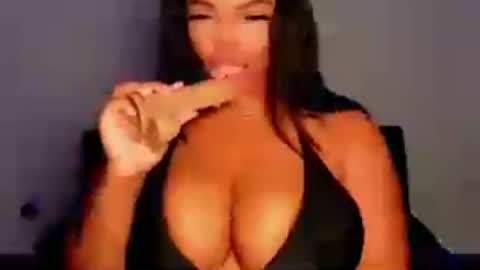 MayBabi online show from 06/18/26, 09:52