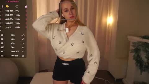 Milina online show from 02/06/26, 06:44