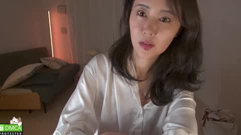 Nanako online show from 05/17/26, 03:08