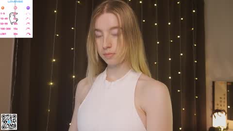 Violet online show from 12/29/24, 08:26