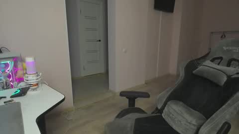 Slava and Alextatto online show from 01/19/26, 05:55