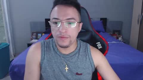 Mayke online show from 11/17/25, 01:39