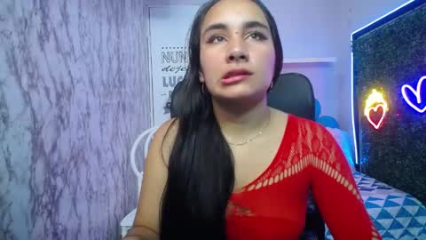 Snapshot of maylin_hornyy19 chatting on 05/07/26, 07:08 Maylin online show from 05/07/26, 07:08