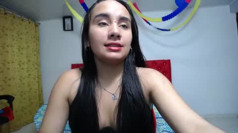 Snapshot of maylin_hornyy19 chatting on 06/27/26, 03:11 Maylin online show from 06/27/26, 03:11