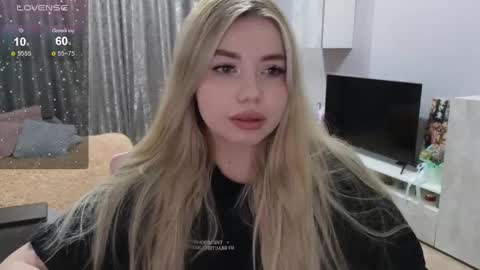 may online show from 01/11/25, 01:06