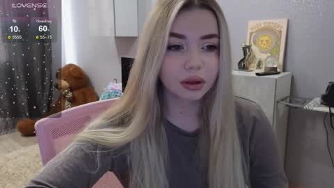 may online show from 02/05/25, 11:55