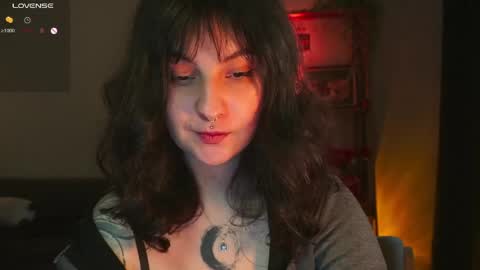 Snapshot of maymary_ chatting on 06/02/26, 05:53 Mary . online show from 06/02/26, 05:53