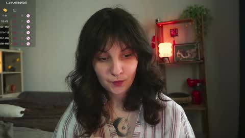 Snapshot of maymary_ chatting on 06/10/26, 06:23 Mary . online show from 06/10/26, 06:23