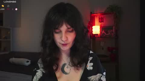 Snapshot of maymary_ chatting on 06/22/26, 05:48 Mary . online show from 06/22/26, 05:48